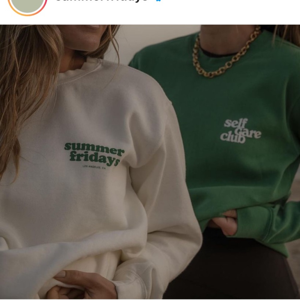 Summer Fridays White crew neck sweater